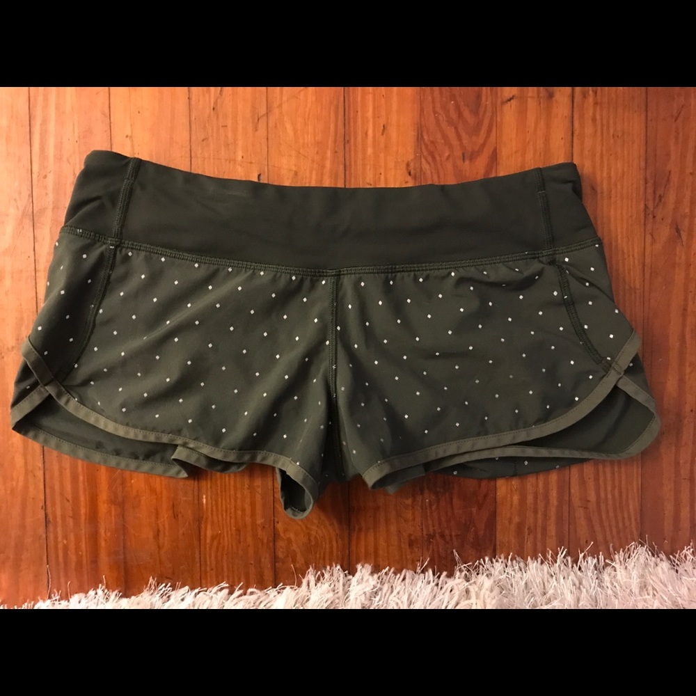 Lululemon  workout shorts size 6